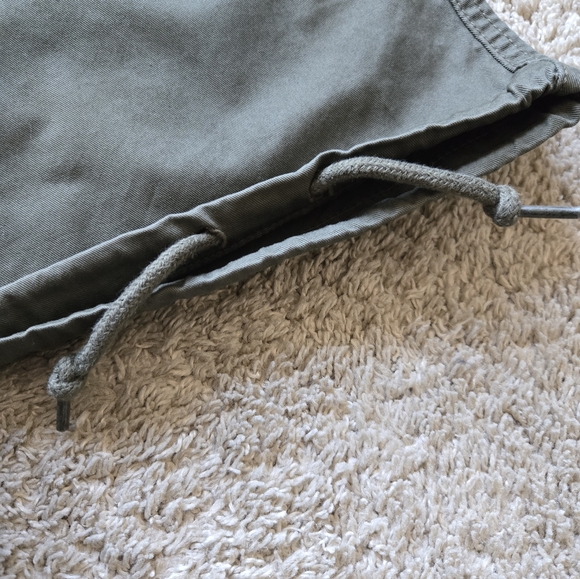 Levis NWOT 94 baggy cargo pants green mid rise lightweight womens 25 - Picture 8 of 13